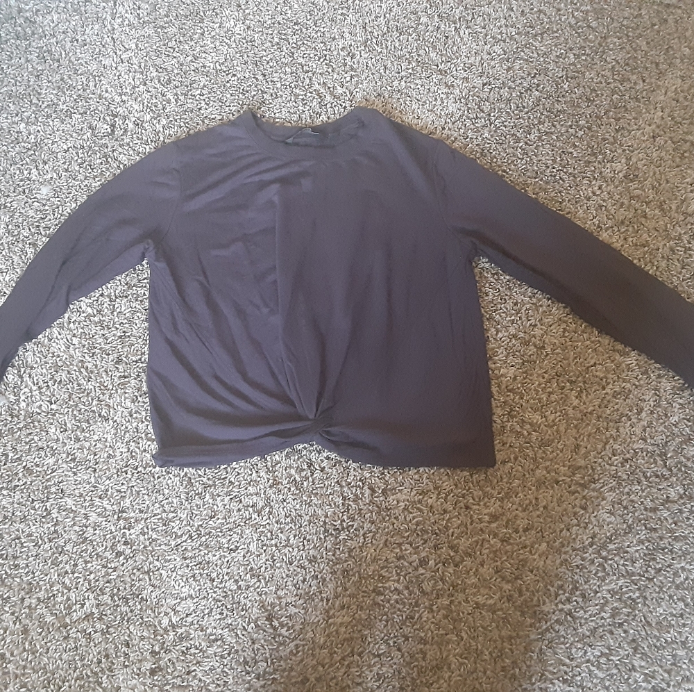 Athleta Crop (never worn)